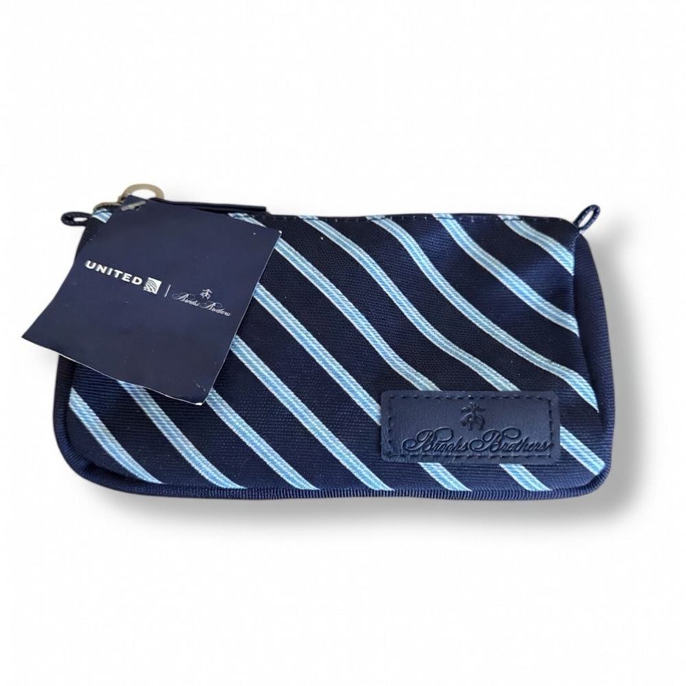 Brooks Brothers X United Toiletry Pouch